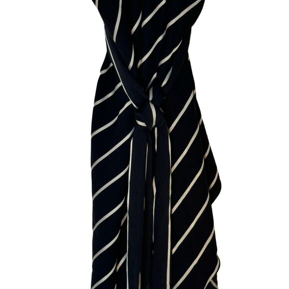 Kendall and Kylie Flowy Sundress New Size Medium - Picture 8 of 10